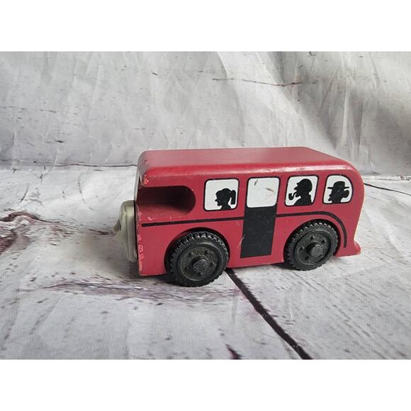 Thomas & Friends Wooden Railway Train Tank Engine Bertie the Bus - Picture 3 of 8